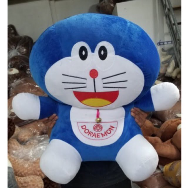 gấu bông Doraemon